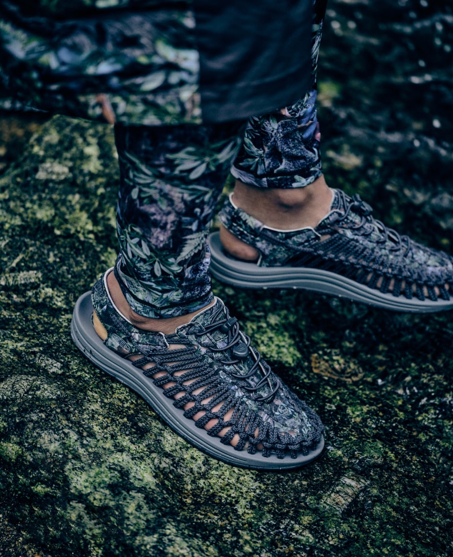 Mens UNEEK Sneaker x ELNEST Yakushima Forestra Camo