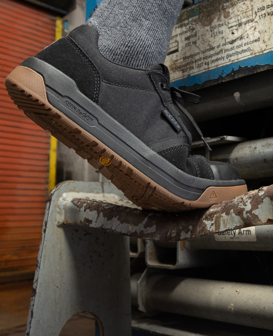 Mens Kenton Work Shoe Carbon Toe BlackGum