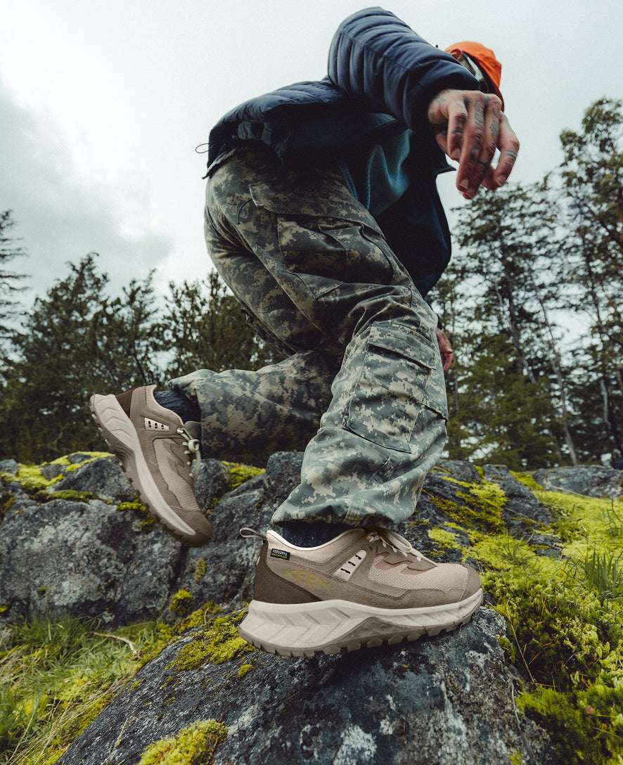 Mens Hightrail Vented Hiking Shoe Dark EarthOak Buff