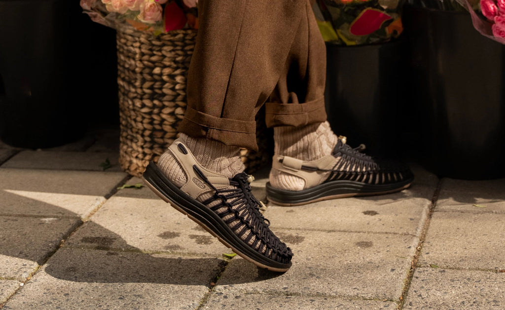 Mens UNEEK Sneaker BlackPlaza Taupe